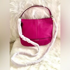 ✨COACH✨Brand New Soft Cute PINK Leather Coach Bag/Crossbody bag/Purse